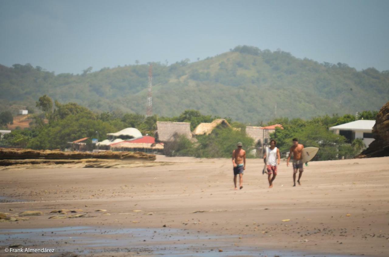 Vibra Guesthouse Popoyo Bagian luar foto